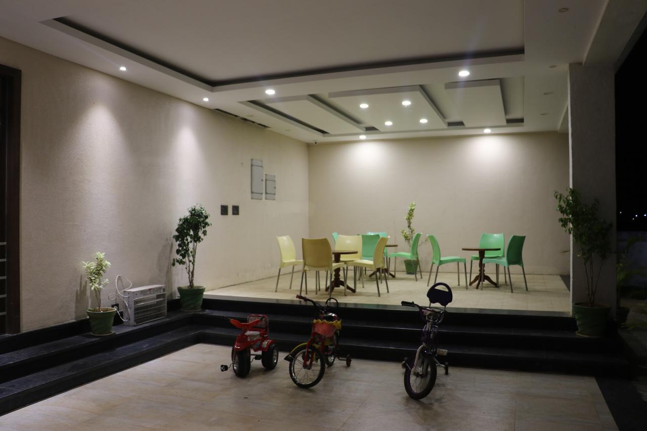 库姆巴科纳姆 Dsr麦当娜旅馆酒店 外观 照片